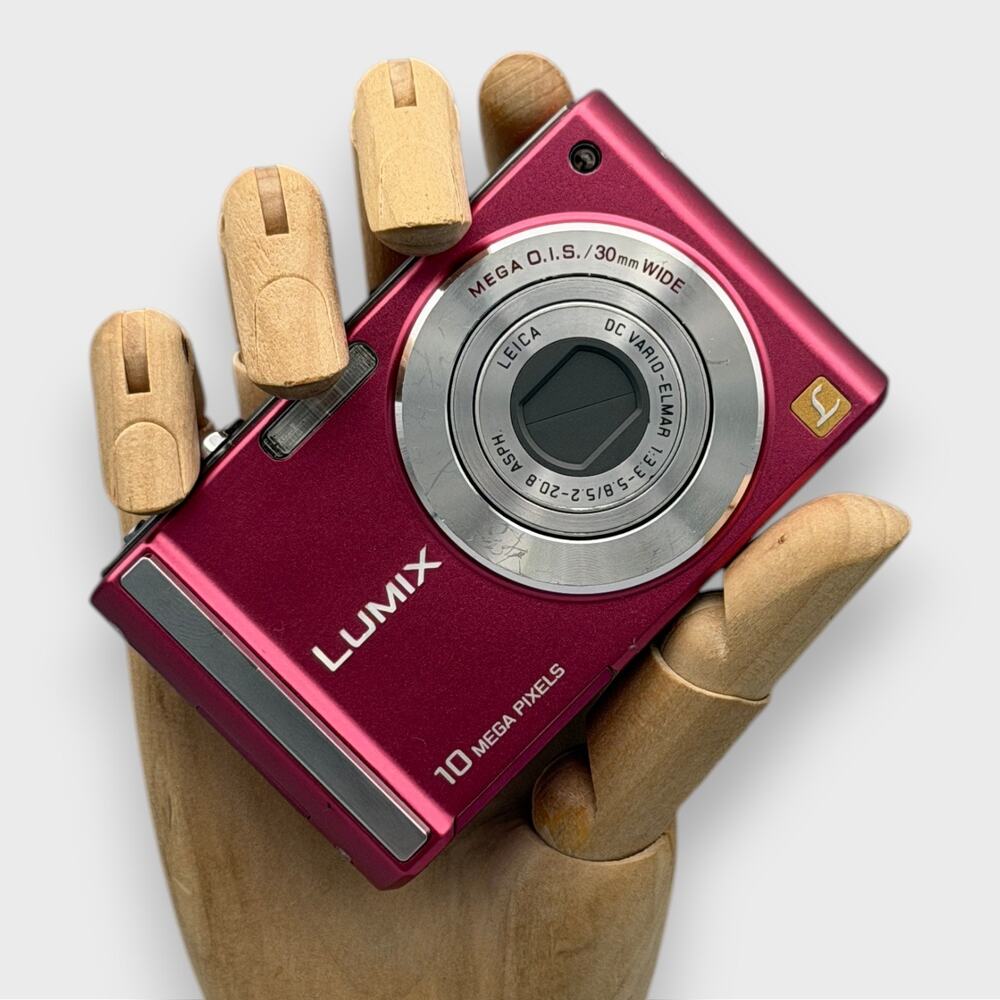 Panasonic Lumix DMC-FS20 Digital Camera | 10MP | Pink